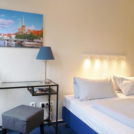 Hotel Am Muehlenteich Lubeck Ngoại thất bức ảnh