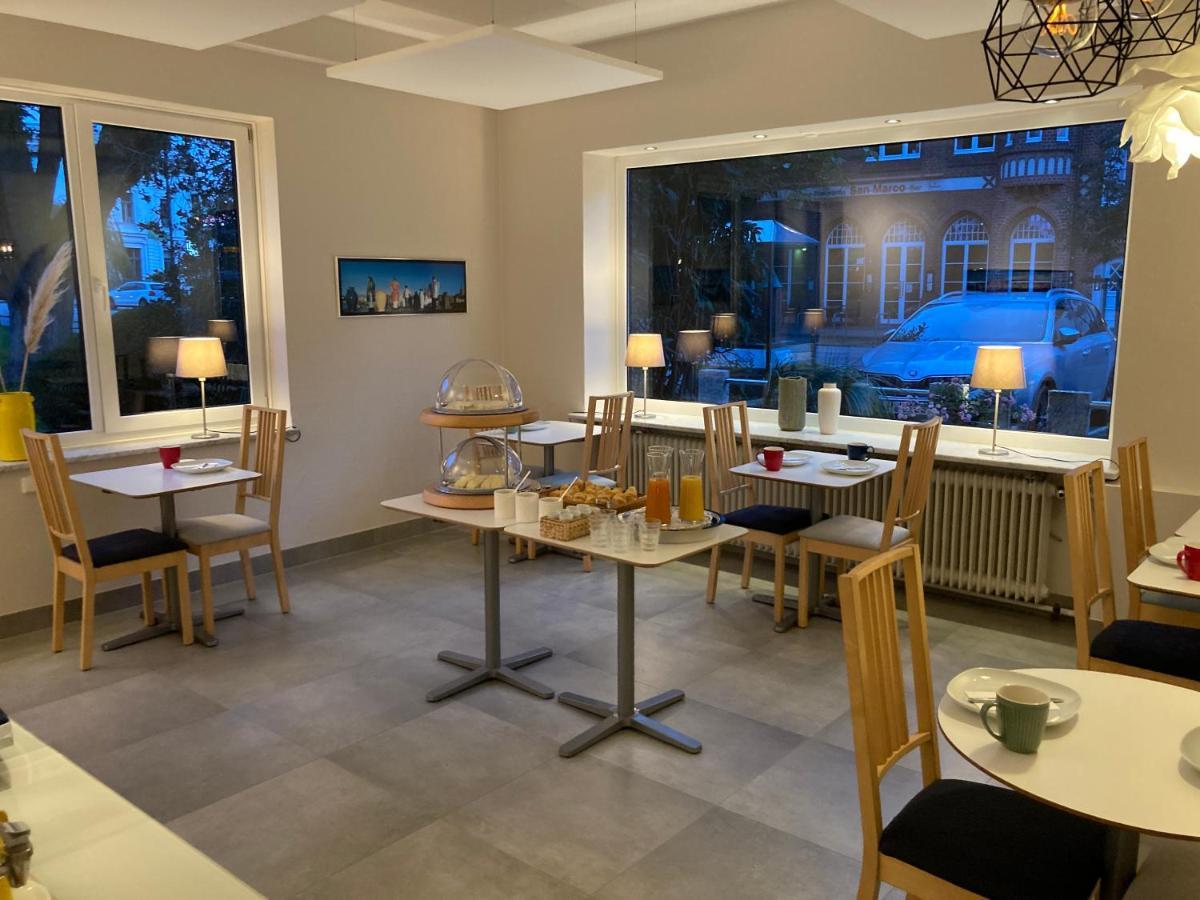 Hotel Am Muehlenteich Lubeck Ngoại thất bức ảnh