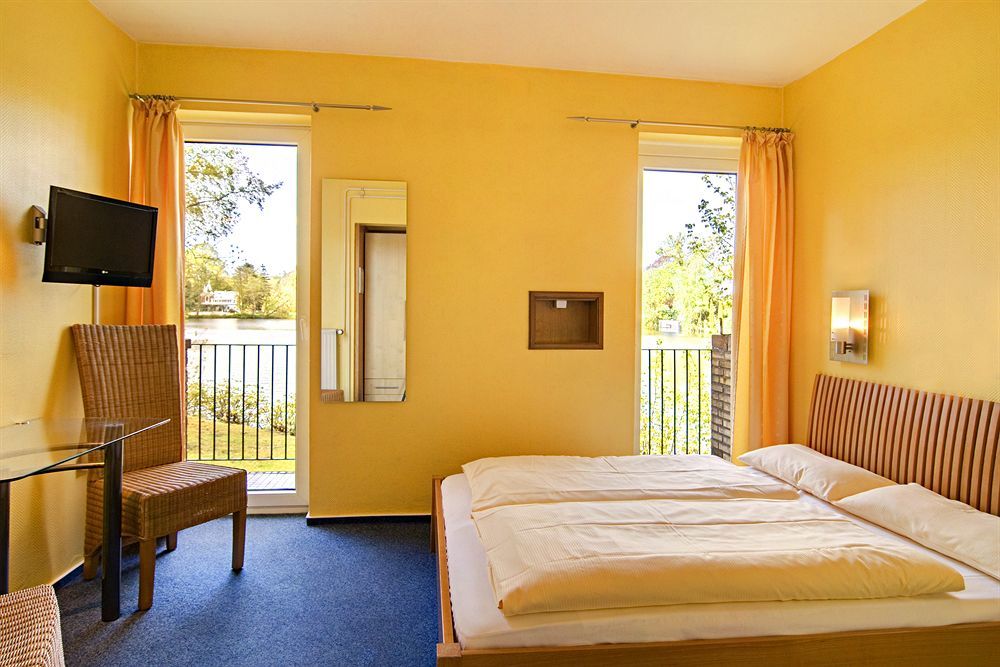 Hotel Am Muehlenteich Lubeck Ngoại thất bức ảnh