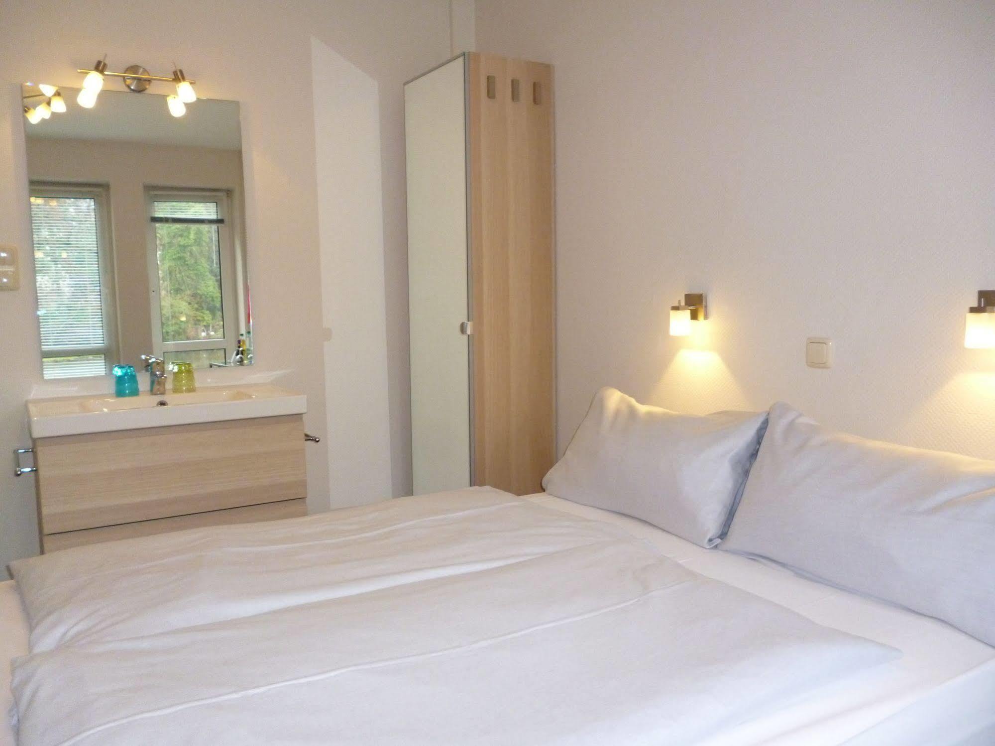 Hotel Am Muehlenteich Lubeck Ngoại thất bức ảnh