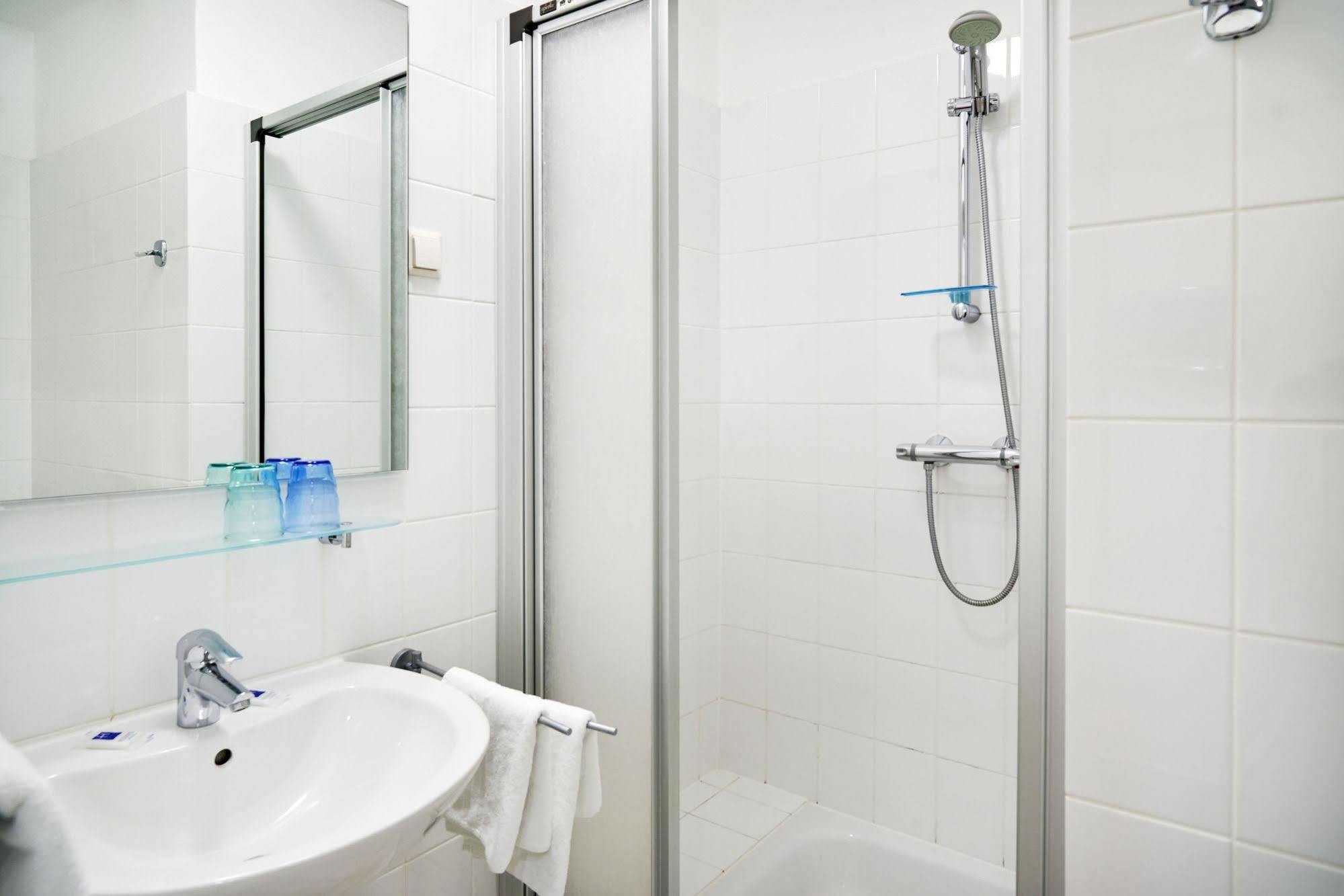 Hotel Am Muehlenteich Lubeck Ngoại thất bức ảnh